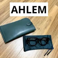 Item thumbnail for item c7597ad2-8043-4838-b2aa-0c627fae5c63