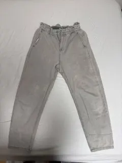 ZARA ハイウエストテーパードデニムパンツ