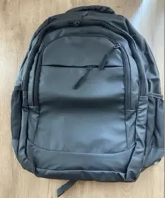【新品未使用】 大容量 高機能 ビジネスリュック 30L 防水性 軽量