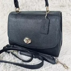 良品　コーチ　ショルダーバック　ハンドバッグ　2way　チャーム　ターンロック