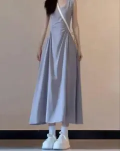 夏コーデ❤️韓国ひざ丈ワンピース　ノースリーブシンプルデザイン