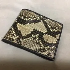 限定セール品　ダイヤモンドパイソン　二つ折り財布　コンパクト　蛇
