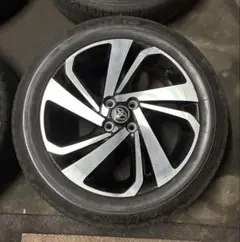 ⭐︎美品⭐︎トヨタ ライズ Zグレード 純正ホイール タイヤ トヨタ - トヨタ ライズZグレードの純正17インチタイヤ&アルミ