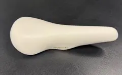 Cinelli チネリ ヴォラーレ サドル 復刻版 ホワイト - メルカリ