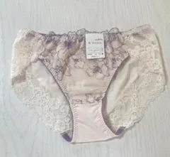 Item thumbnail for item fd298f8f-0e18-420d-a23c-58cbd835c43f