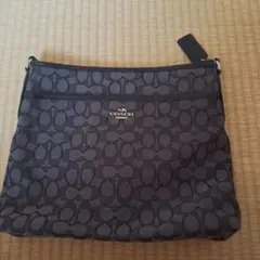 COACH コーチ ショルダーバッグ シグネチャーキャンバス【F36182