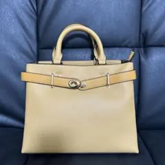 ♡新品未使用♡ ベージュレザーハンドバッグ ベルト付き