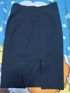 ユニクロ ひざ丈タイトスカート 紺色