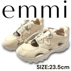 23.5 emmi 定1.7万 程よい抜け感 ボンディング スニーカー サンダルのサムネイル