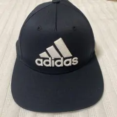 adidas キッズ キャップ ブラック　美品のサムネイル