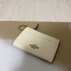 【期間限定出品】coach コーチ　ホワイトレザー カードケース パスケース