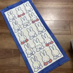 【新品】miffyミッフィー⭐︎フェイスタオル　1枚　プール　旅行　スイミングのサムネイル