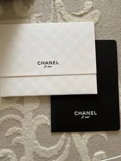 シャネル　取り扱い冊子・紙ケース