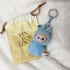 PIN FOR LOVE 水色 イニシャルラブブ✴︎K✴︎ キーホルダー