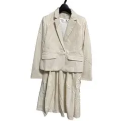 【新品未使用】スーツ2点セット【Sサイズ】のサムネイル