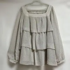 美品 Natural Beauty Basic 長袖 ドット柄ブラウス サイズMのサムネイル