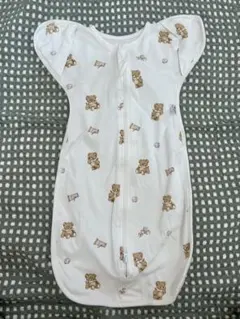 コペルタ　スワドル　くまとおもちゃ