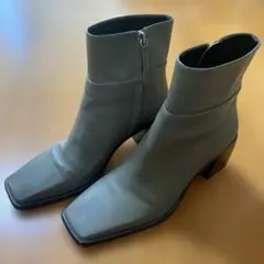 美品　ZARA ザラ　ショートブーツ　38