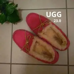 美品【UGG】リボンが可愛いモカシン