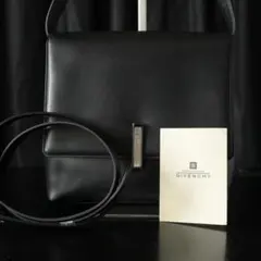GIVENCHY ジバンシィ 2WAY バッグ 牛革 回転ロゴ金具 日本製のサムネイル