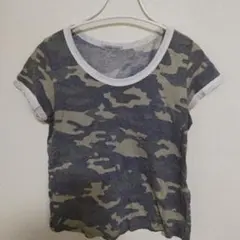美品✨charlotte russe 迷彩柄 半袖Tシャツ カジュアルオシャレのサムネイル