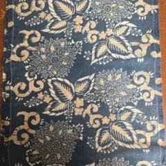 古布　木綿　型染　菊　唐草　はぎれ　藍染　か7　着物　骨董　リメイク　明治