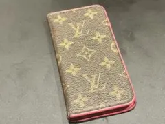 VUITTON iPhoneケース
