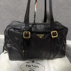d*2様 PRADA　プラダ　ボーリングバッグ　ミニボストン　ショルダー　三角ロ