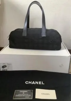 【極美品・Gカード付き✨】シャネル ニュートラベルライン ミニボストンバッグ 黒 極美品・Gカード付き✨】シャネル ニュートラベルライン ミニボストン