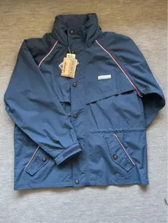 Item thumbnail for item 2512d788-c755-47f1-8430-fa893d73a916