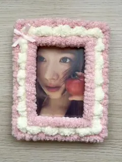 【お値下げ中】トレカケース 毛糸 モコモコ ピンク＆ホワイト