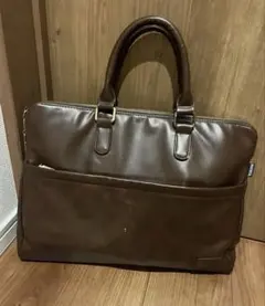 美品★レジスタ　ビジネスバッグ★フォロー割りありのサムネイル