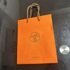HERMES ショップ袋 オレンジ 紙袋のサムネイル