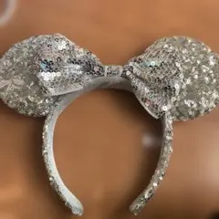 ディズニー　カチューシャ　シルバー　ミニー