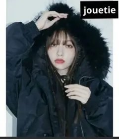 Item thumbnail for item fd7f7410-827b-44e9-8d04-1df855a1c3a6