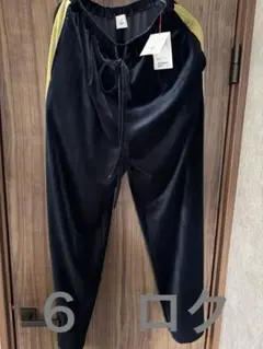 ６ロク　ベルベットネイビーラインパンツ