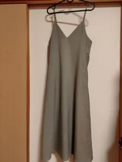 フレアキャミソールワンピース　【GU】size　М