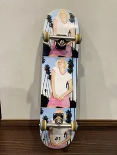 X-girl スケートボード