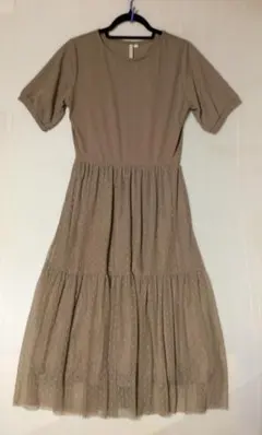 HK WORKS LONDON 半袖 ひざ丈ワンピース ベージュのサムネイル