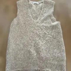 Ray BEAMS ベージュ Vネック ニットベスト