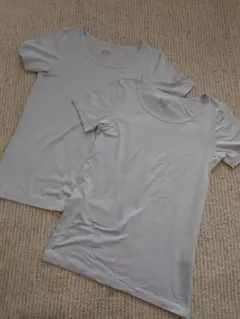UNIQLOヒートテック　UネックT　130cm　2枚組