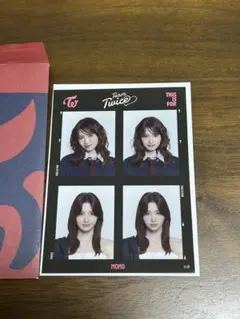 TWICE MOMO 隨機證件照貼紙