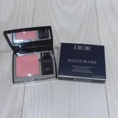 ディオールスキンルージュブラッシュ212