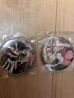 鬼滅の刃 原作缶バッジ　伊黒小芭内 甘露寺蜜璃