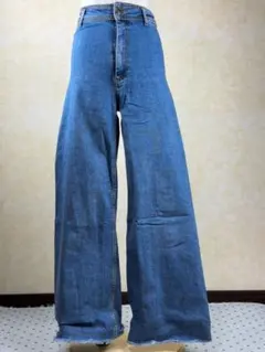 ZARA ワイドデニムパンツ THE MARINE STRAIGHT 319のサムネイル