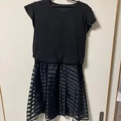 gu黒の半袖ワンピース ストライプ柄