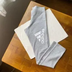 adidasスパッツレディース