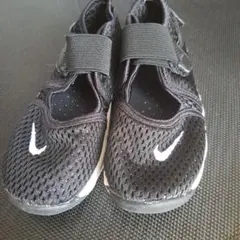 NIKE ブラック サンダル　ナイキ　エアリフト　16.0cm