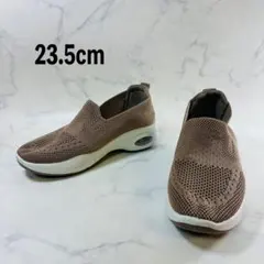 Item thumbnail for item dcdcbda4-b406-47cf-9f37-f7e8e5acdfeb