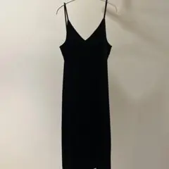 ユニクロ　キャミワンピ　ベロア　ブラック　S